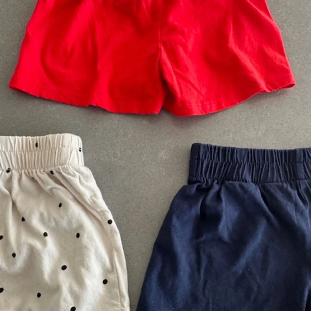 Three pairs H&M 2-4 years Girl Shorts-2 never worn Red, Navy, Polka Dot
